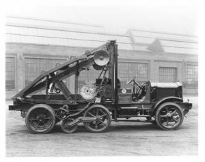 1925-1928 White Telephone Company Long Lines Truck Press Photo 0038 - Bell