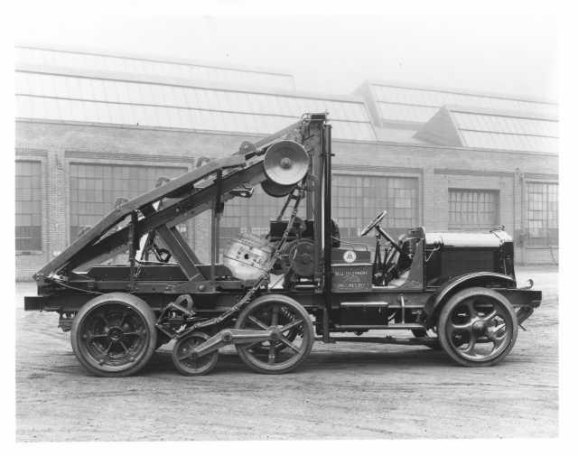 1925-1928 White Telephone Company Long Lines Truck Press Photo 0038 - Bell