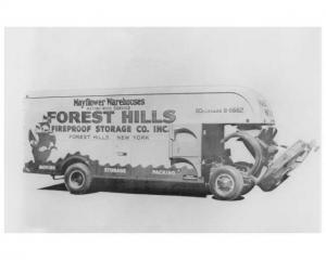 1952 White Truck w/ Gerstenslager Body Press Photo 0042 Mayflower Forest Hills