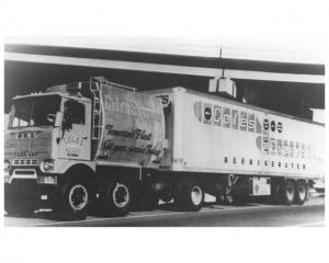 1964 GMC DFX7009 Tank Van & Trailer Truck Press Photo 0211 - Coles Express
