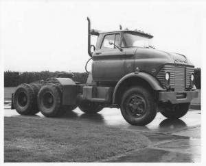 1961 GMC DVW7005 with Worthington Compressor Press Photo 0212 - Halliburton