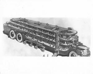 1930s Mack Bus Cruiseliner Concept of the Future Press Photo 0143