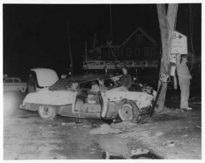 1951 Buick Roadmaster Convertible Traffic Crash Press Photo Lot 0125