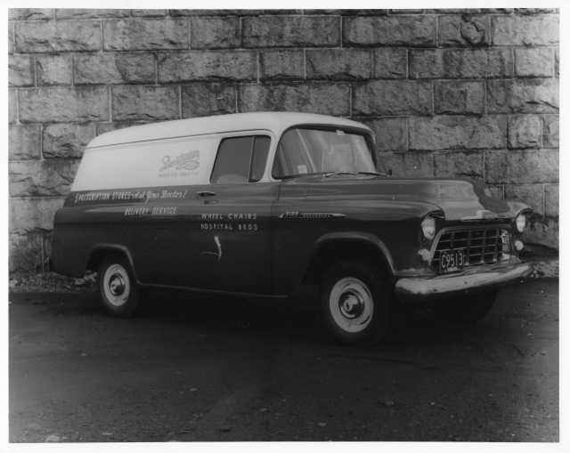1955 Chevy Panel Wagon Press Photo 0266 - Dunningtons Apothecaries Delivery Serv