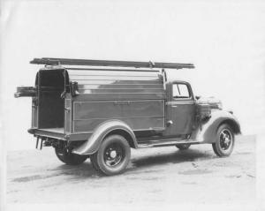 1939 Federal Truck Body by James A Kiley Co Press Photo 0003 - Somerville