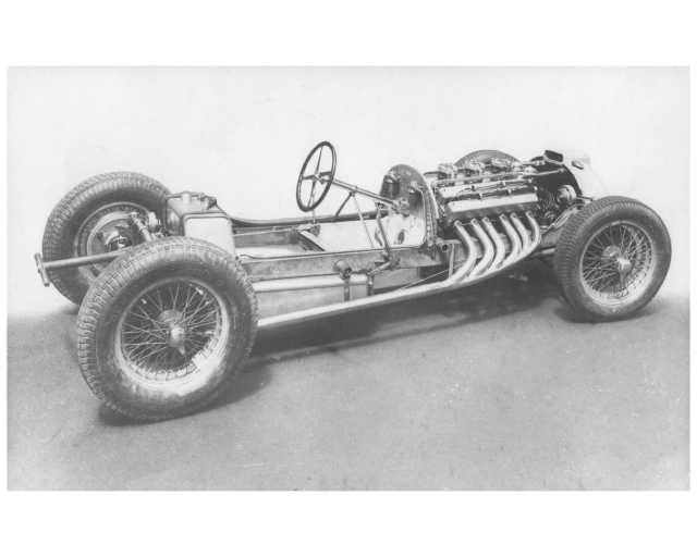 1936 Era Delahaye 12 Cylinder French Race Car without Body Press Photo 0002