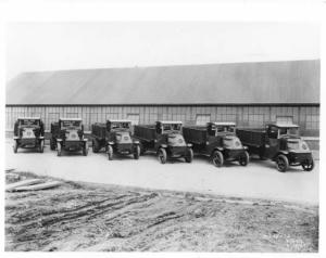 1927 Mack AC Truck Fleet in South America Press Photo 0145 - Warren Brothers Co