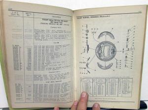 1940-1941 International IH Trucks Parts Catalog Book MT-50 Model D 400 DS 400