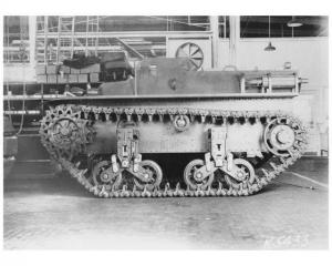 1940-1945 Marmom-Herrington CTL 6 Military Tank Press Photo 0008