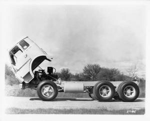 1970s Hendrickson COE Cab & Chassis Truck - Cab Tilted Press Photo 0006