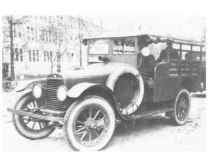 1917 Hudson Military Carry-All Truck Press Photo 0016