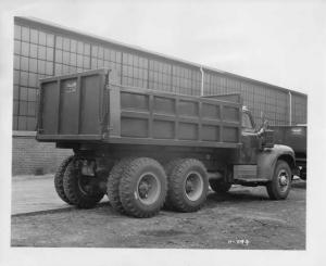 1953 Mack Truck with Galion Dump Body Press Photo 0160