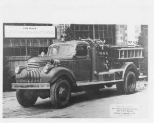 1943-1945 Chevrolet American Coleman Company Fire Truck Press Photo 0284