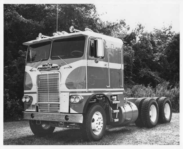 1965 White Freightliner 10-Wheel COE Truck Press Photo 0047