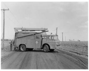 1962 Ford C-750 Truck with Pierce Body Press Photo Lot 0267 - WI MI Power Co