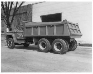1961 Ford T-850 Super Duty Truck with Pierce Body Press Photo Lot 0268 - Oshkosh