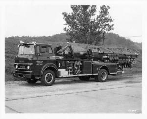 1962-1965 GMC 7000 American LaFrance Fire Truck Press Photo 0228 - Lawrenceburg