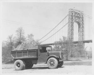 1940-1941 Mack FN Dump Truck Press Photo 0186