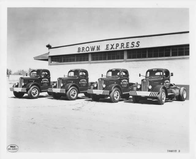 1950s White WC-22 Truck Fleet Press Photo 0054 - Brown Express - Texas