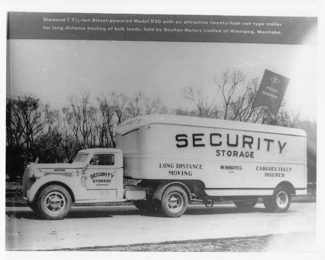 1930s Diamond T 2 1/2 Ton D30 Press Photo 0020 - Security Storage - Winnipeg