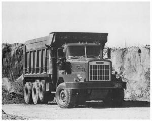 1972 White Dump Truck Press Photo 0064
