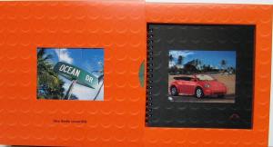 2003 Volkswagen VW Beetle Convertible Press Kit 3D Case W/ Photo CD