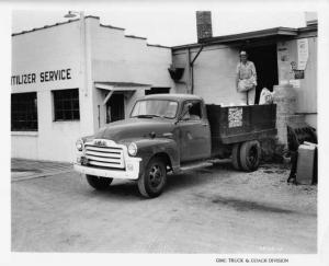 1954 GMC 250 Truck Press Photo 0244 - Niemeyer Feed & Fertilizer - Crown Pt IN