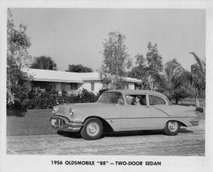 1956 Oldsmobile 88 Two-Door Sedan Press Photo 0259