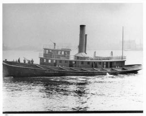 1940s Boston Fire Department Boat Engine No 44 Press Photo 0056