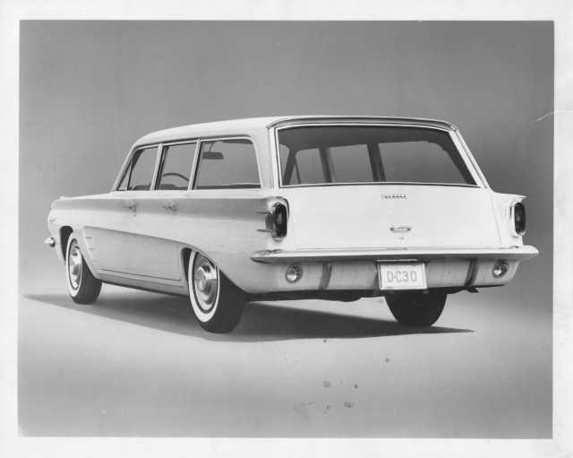 1961-1965 Pontiac Tempest Wagon Press Photo 0082