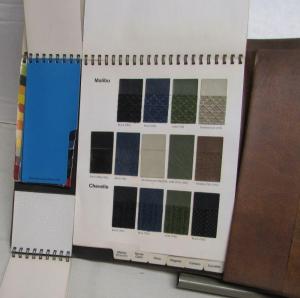 1971 Chevrolet Dealer Album Color Fabric Data Chevelle Corvette Camaro Nova Vega
