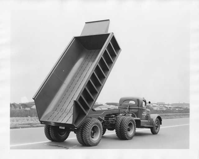 1945 White Dump Truck Press Photo 0081 - Medusa Portland Cement Co