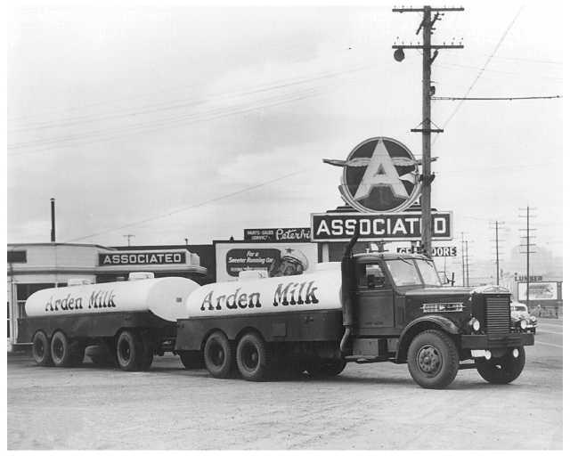 1950s White Tanker Truck Press Photo 0104 - Arden Milk
