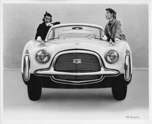 1952 Chrysler C200 Concept Idea Show Car Press Photo 0028 - Ghia