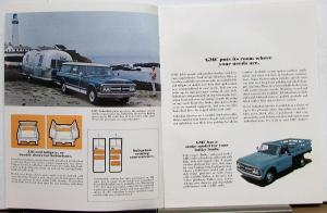 1971 GMC Pickup Suburban Panel Stake Cab Chassis 1500-3500 Truck Sales Brochure