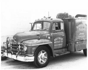 1952 Diamond T Model 420 Truck Press Photo Lot 0029 - Hausman Motor Co