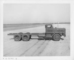 1953 FWD 10 Wheel Cab and Chassis Truck Press Photo Lot 0016 - Ed Holloran & Son