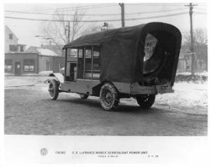 1920 GE LaFrance Mobile Searchlight Power Unit Press Photo 0001