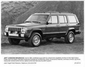 1991 Jeep Cherokee Briarwood Press Photo with Text 0011