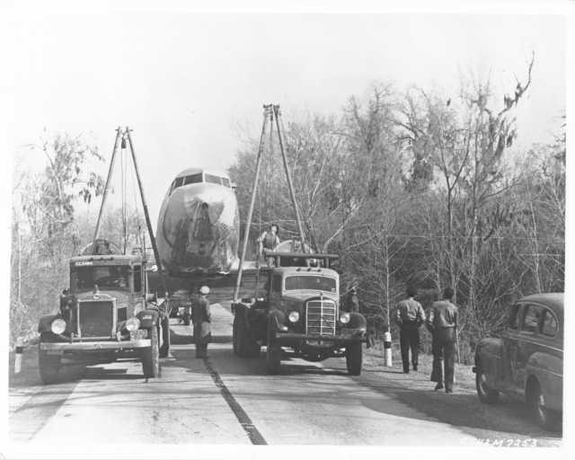 1943 Mack Trucks Towing an Airplane Press Photo 0269