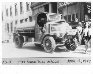 1923 Mack AC Fire Department Fuel Wagon Tanker Truck Press Photo 0270