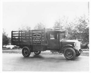 1930s Mack Truck Press Photo 0275 - Ferguson & Co - Waltham MA