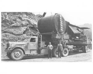 1940s Sterling Truck Heavy Load Press Photo 0058