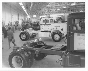 1960s White Mustang 4200 Truck Press Photo 0134 - Watertown MA
