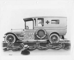 1918 Cadillac Ambulance Illustrative Press Photo 0111 - Donated to Red Cross
