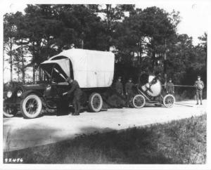 1916 Cadillac GE Mobile Searchlight Power Unit Truck Press Photo 0112