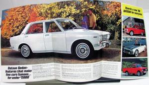 1968 Datsun Dealer Sales Brochure Folder Sedan Wagon 2000 Sports Car Pickup