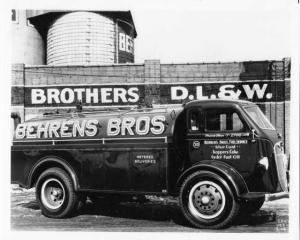 1945 Autocar Model UD COE Truck Press Photo 0056 - Behrens Bros Fuel Service