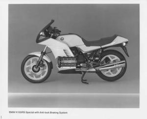 1988 BMW K100RS Special Motorcycle Press Photo and Specs 0015