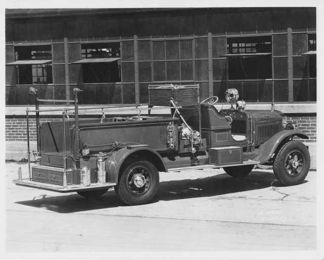1920s Mack Fire Truck Press Photo 0294 - IFD Hose No 4